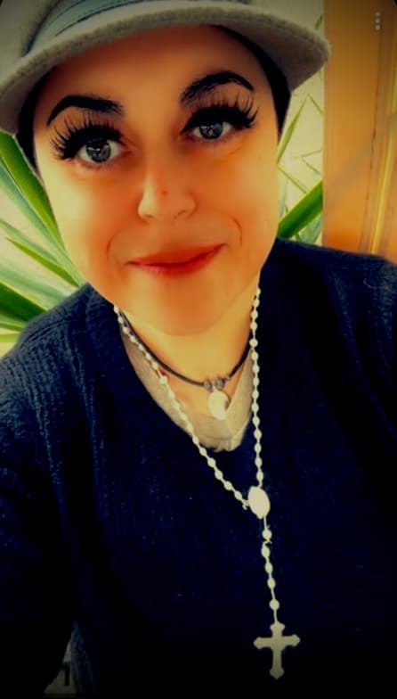 Profile photo of Mandy, Singing tutor at Wiingy 