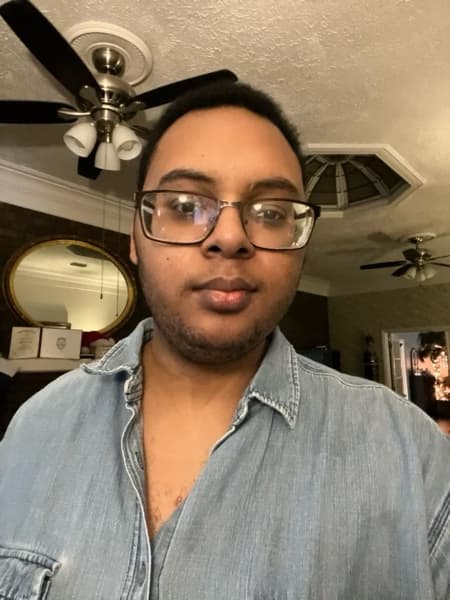 Profile photo of Eric, English tutor at Wiingy 