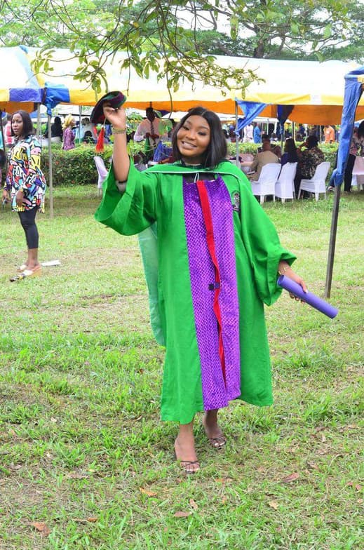 Graduation ceremony photo of Aminaguodo 
