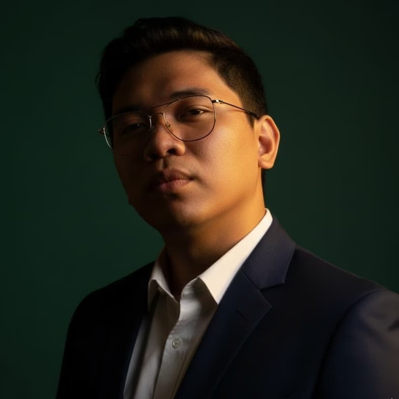 Profile photo of Romeo, Mathematics tutor at Wiingy 