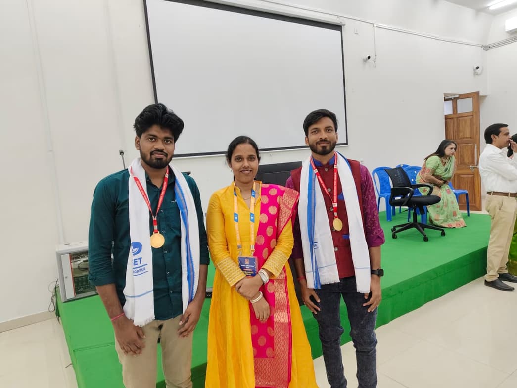 Profile photo of Sarbani, Engineering tutor at Wiingy 