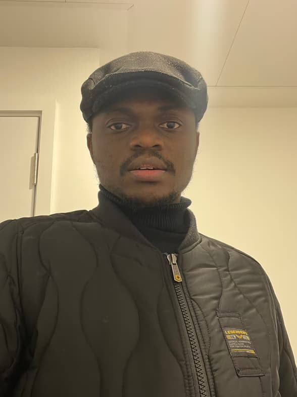 Profile photo of Joshua, Guitar tutor at Wiingy 