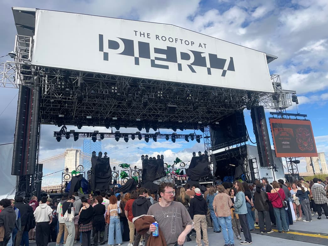 Casual photos of Lillian, Wiingy tutor 