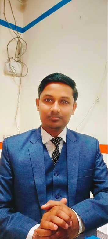 Profile photo of Vijay, Mathematics tutor at Wiingy 