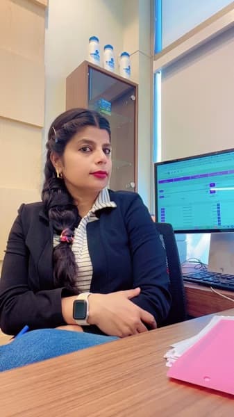 Profile photo of Reet, Mathematics tutor at Wiingy 