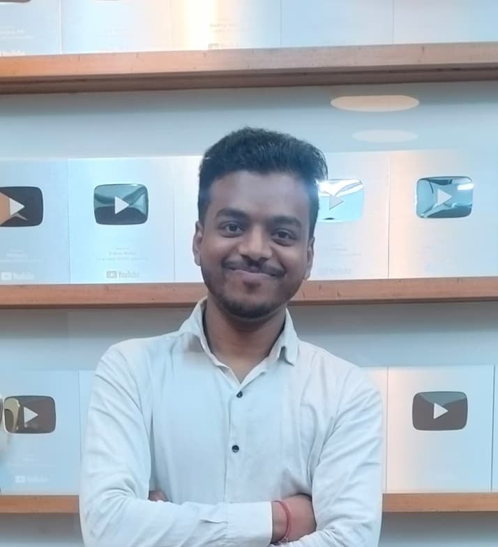 Profile photo of Sagar, Physics tutor at Wiingy 