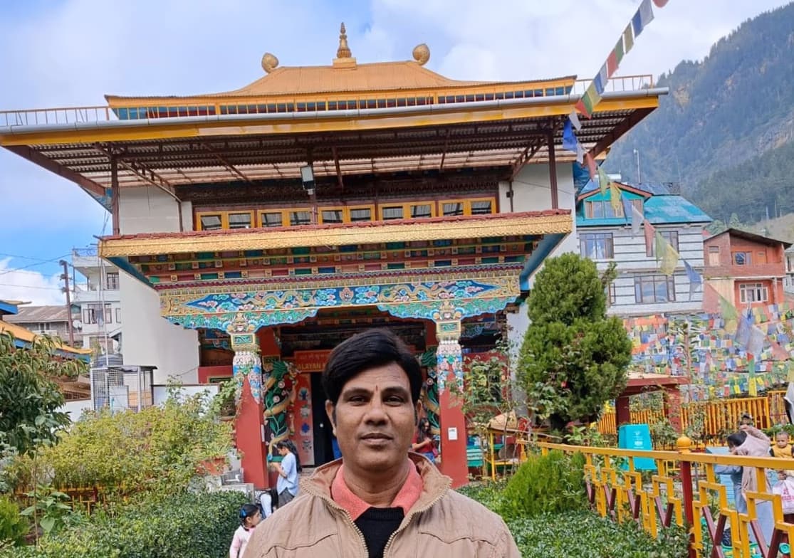 Travel snapshot of Binod  during a trip 