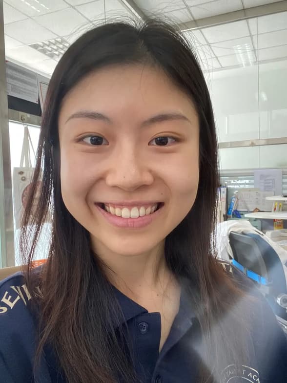 Profile photo of Julie, Science tutor at Wiingy