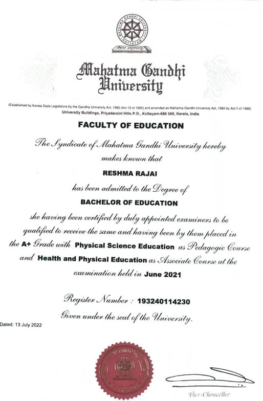 Verified degree or teaching certification of Reshma  