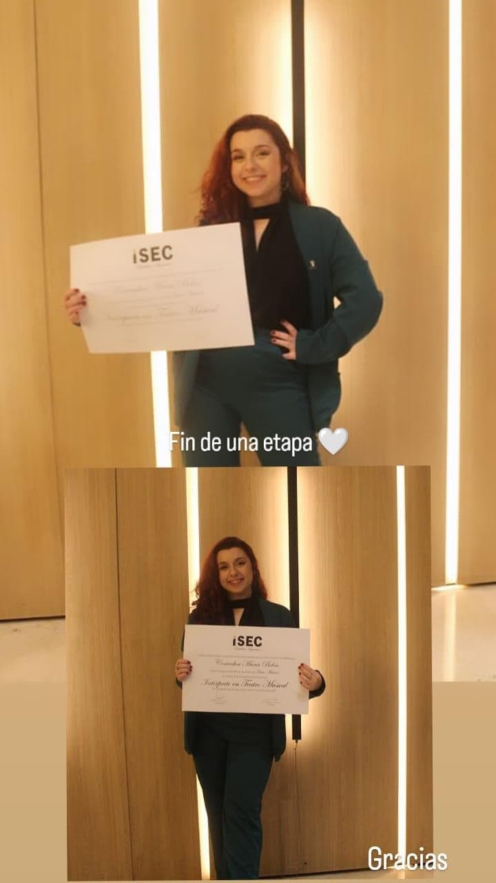 Maria  graduated from ISEC
