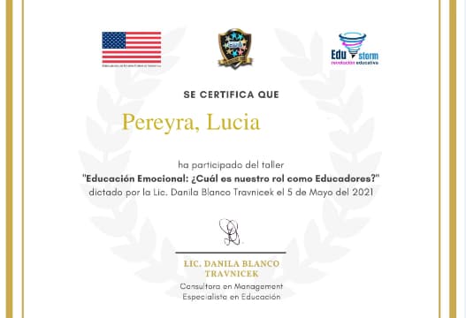 Lucía graduated from Loyola