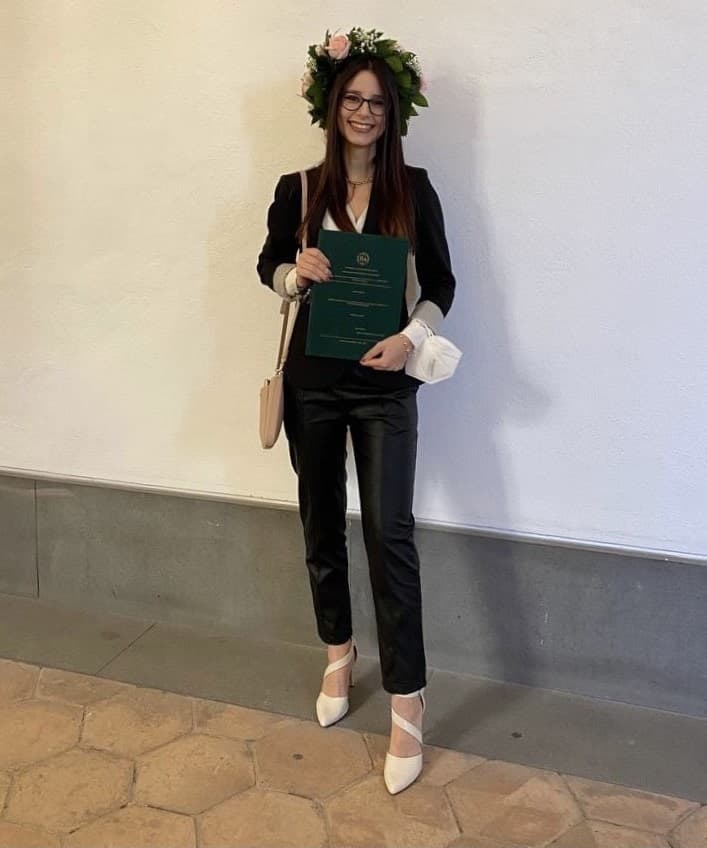 Morena graduated from University of Catania 