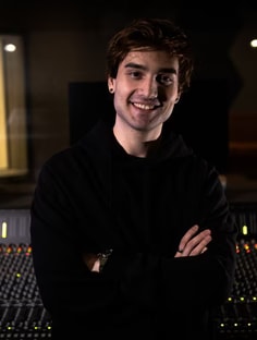 Profile photo of Shukhrat Turdikhodjaev, undefined tutor at Wiingy