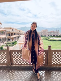 Profile photo of Yogeshwari , undefined tutor at Wiingy