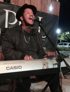 Profile photo of Mark V. Harriott, undefined tutor at Wiingy