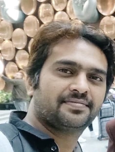 Profile photo of Saurabh Trivedi, undefined tutor at Wiingy