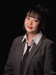 Profile photo of Mikka Chinbaatar, undefined tutor at Wiingy