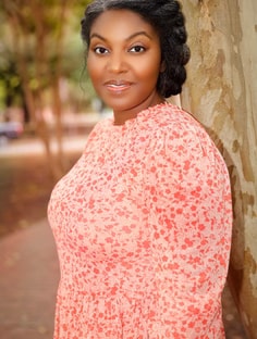 Profile photo of Jantina Masters, undefined tutor at Wiingy