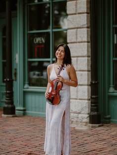 Profile photo of Reesa Venterea, undefined tutor at Wiingy