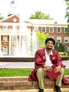 Profile photo of Sayo Oni, undefined tutor at Wiingy