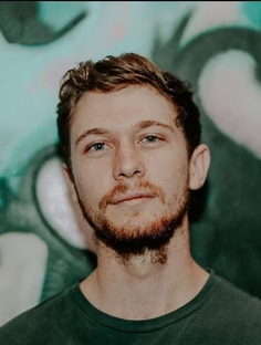 Profile photo of Dennis Moon, undefined tutor at Wiingy