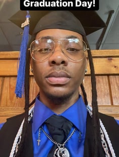 Profile photo of Elijah  Stuart, undefined tutor at Wiingy