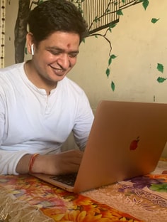 Profile photo of ashish pathak, undefined tutor at Wiingy