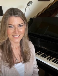 Profile photo of Jayne Williams, undefined tutor at Wiingy