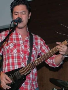 Profile photo of Richard Ricardo, undefined tutor at Wiingy