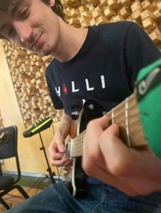 Profile photo of Alex Allen, undefined tutor at Wiingy