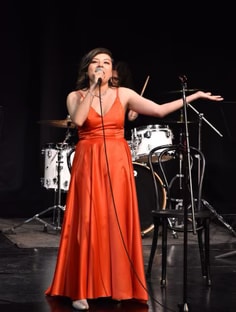 Profile photo of Alondra Ochoa, undefined tutor at Wiingy