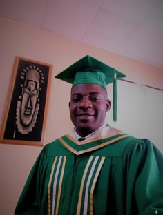 Profile photo of SEMIU OLAWALE OLATUNBOSUN, undefined tutor at Wiingy
