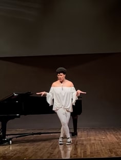 Profile photo of AJ P, undefined tutor at Wiingy