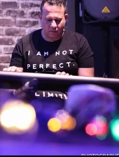 Profile photo of Alik Rez, undefined tutor at Wiingy