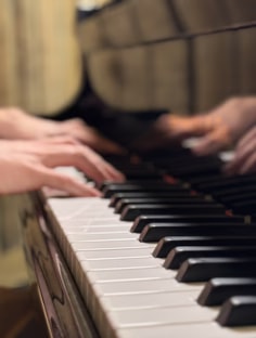 Profile photo of Evan Kibiloski, undefined tutor at Wiingy