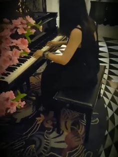 Profile photo of YUNYAN JIANG, undefined tutor at Wiingy