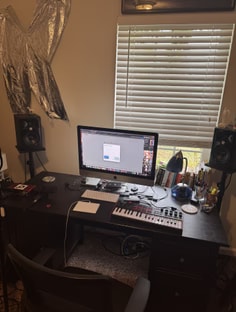 Profile photo of Jones Kolbinsky, undefined tutor at Wiingy