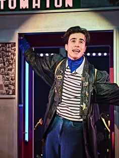 Profile photo of James Probert, undefined tutor at Wiingy