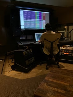 Profile photo of Ella Rizzo, undefined tutor at Wiingy