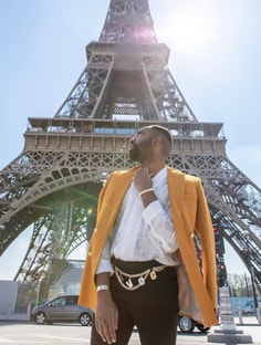 Profile photo of Yvon Gachette, undefined tutor at Wiingy