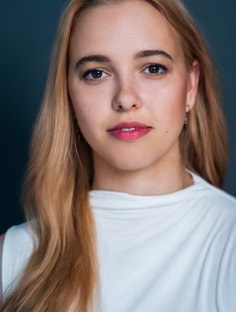 Profile photo of Katie Schram, undefined tutor at Wiingy