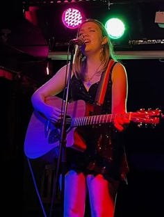 Profile photo of Angela McIntosh, undefined tutor at Wiingy