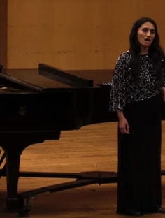 Profile photo of Rose Leon, undefined tutor at Wiingy