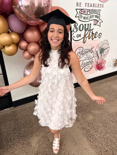 Profile photo of Sarah Manzo, undefined tutor at Wiingy