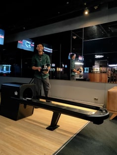 Profile photo of Warren Vaz, undefined tutor at Wiingy