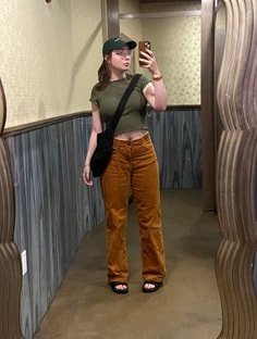 Profile photo of Lillian Butler, undefined tutor at Wiingy