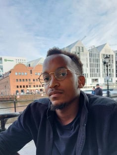 Profile photo of Tirivashe  Madziwana, undefined tutor at Wiingy