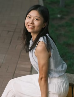 Profile photo of Julie Jia, undefined tutor at Wiingy