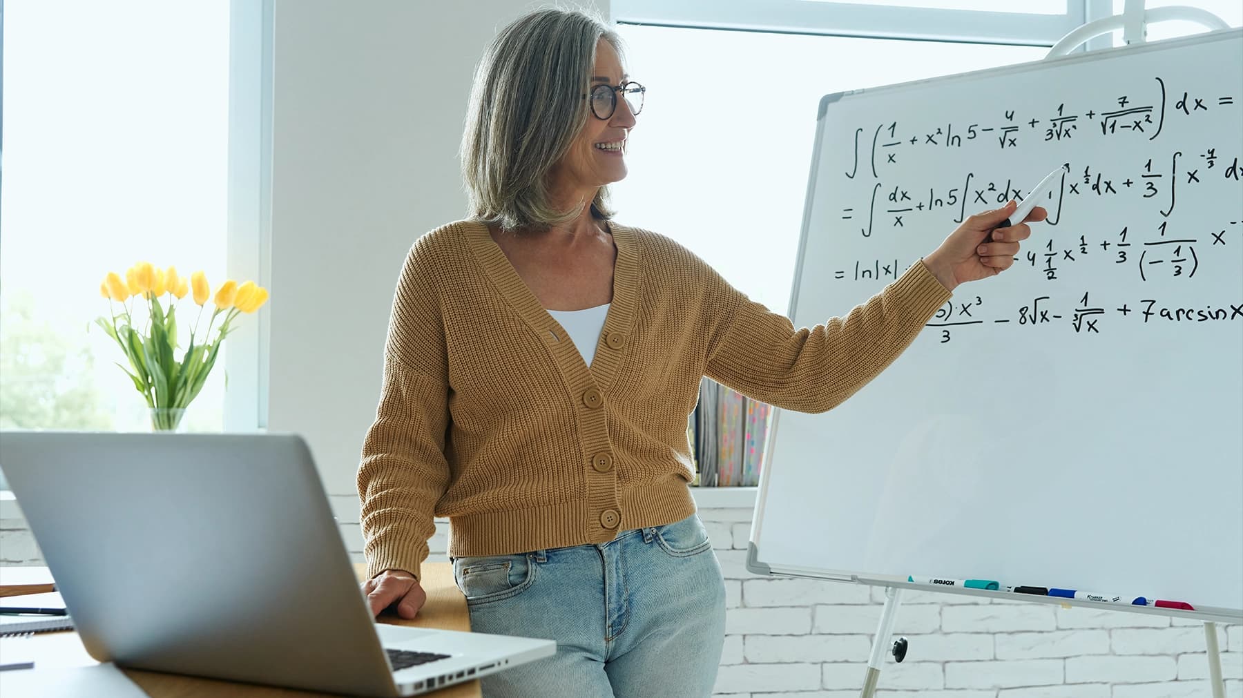 Best Online Algebra Tutoring Services In 2026: 9 Top Brands Reviewed