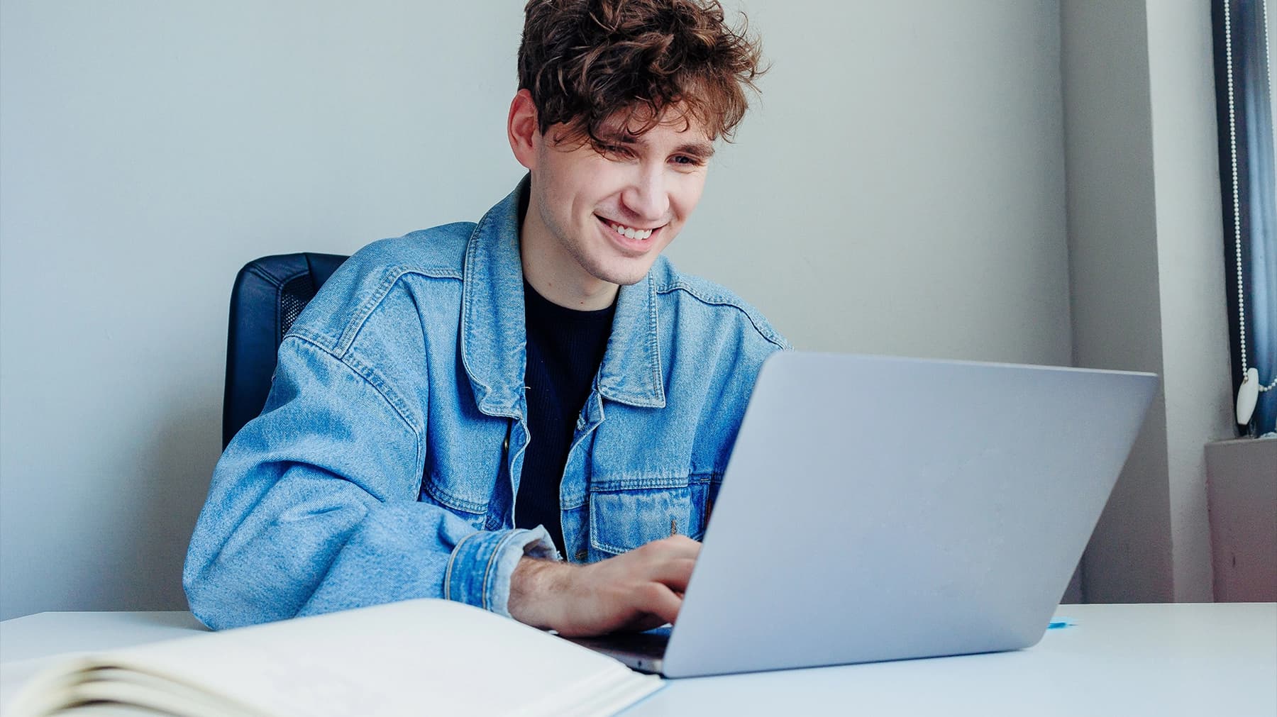 Why One-on-One Tutoring Outperforms Group Sessions